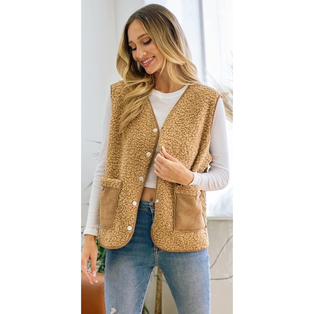 Women's Fleece Vest Y2K Inspired Size‎ Small Boho Sherpa Indie Cottagecore brown